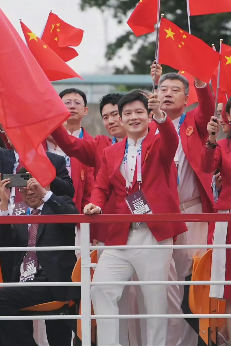 六台彩开奖特马和巴黎首夺欧冠冠军与巴黎首夺欧冠冠军 樊振东惊喜出镜