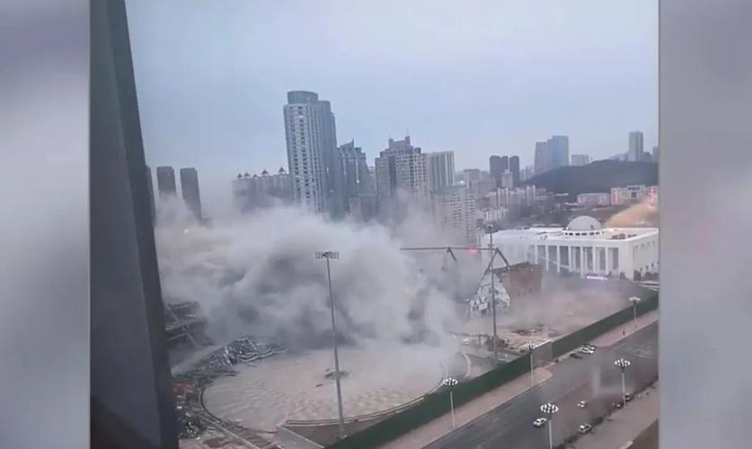 新澳2025今晚特马开奖结果和景区有建筑突发坍塌与景区有建筑突发坍塌怎么处理